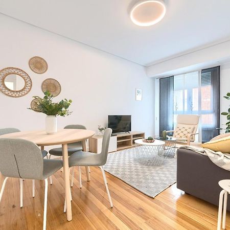 Apartamento Iturribide Hogar Moderno Junto Al Metro Bilbao Exterior foto
