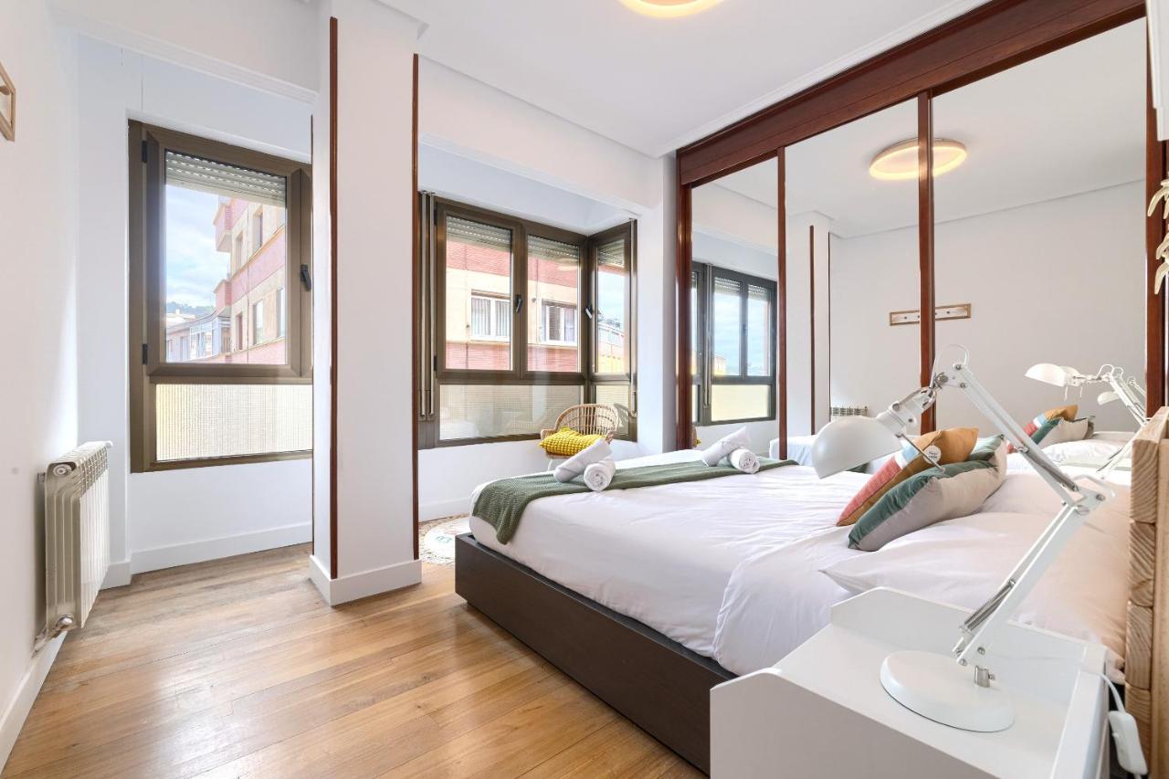 Apartamento Iturribide Hogar Moderno Junto Al Metro Bilbao Exterior foto