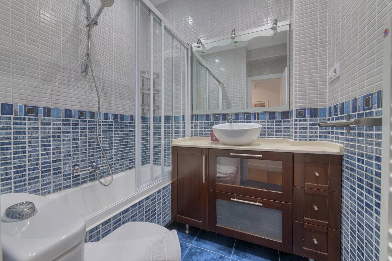 Apartamento Iturribide Hogar Moderno Junto Al Metro Bilbao Exterior foto