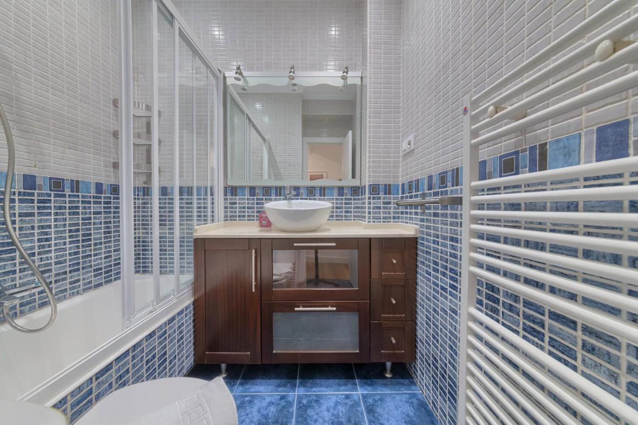 Apartamento Iturribide Hogar Moderno Junto Al Metro Bilbao Exterior foto