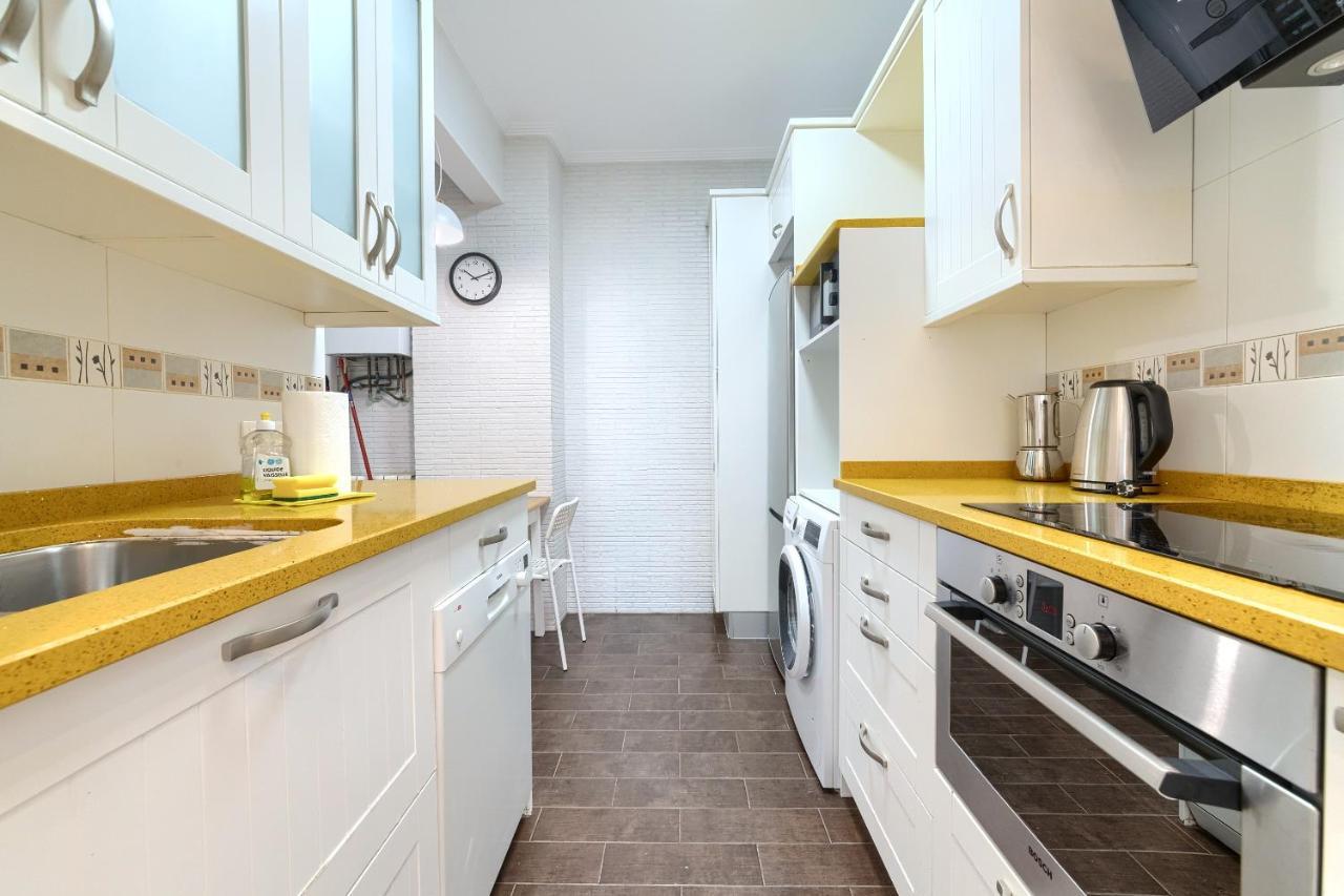 Apartamento Iturribide Hogar Moderno Junto Al Metro Bilbao Exterior foto