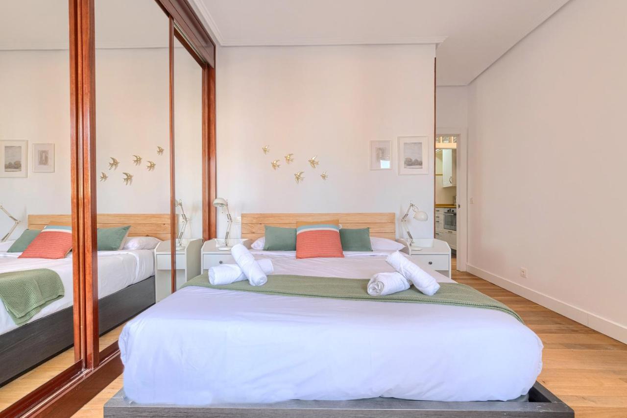 Apartamento Iturribide Hogar Moderno Junto Al Metro Bilbao Exterior foto