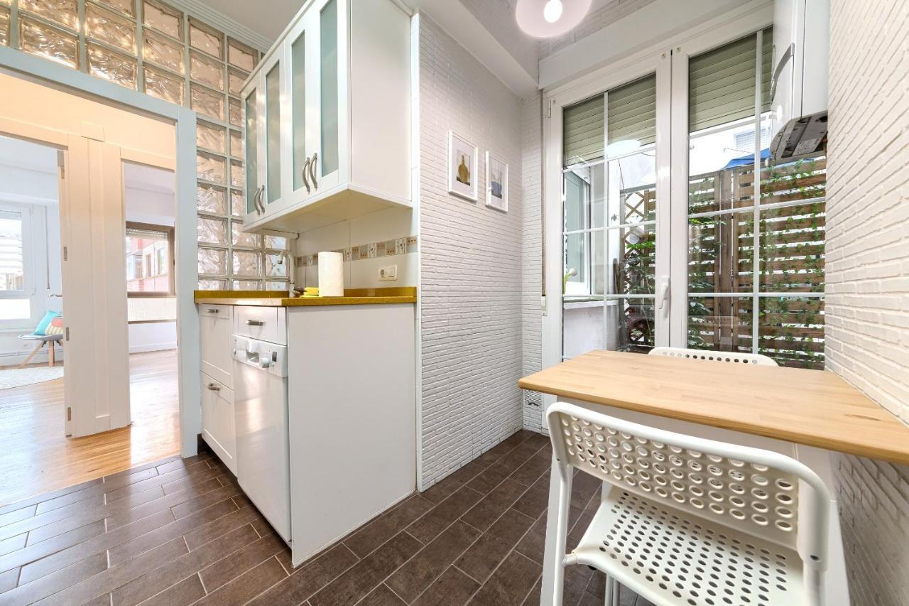 Apartamento Iturribide Hogar Moderno Junto Al Metro Bilbao Exterior foto